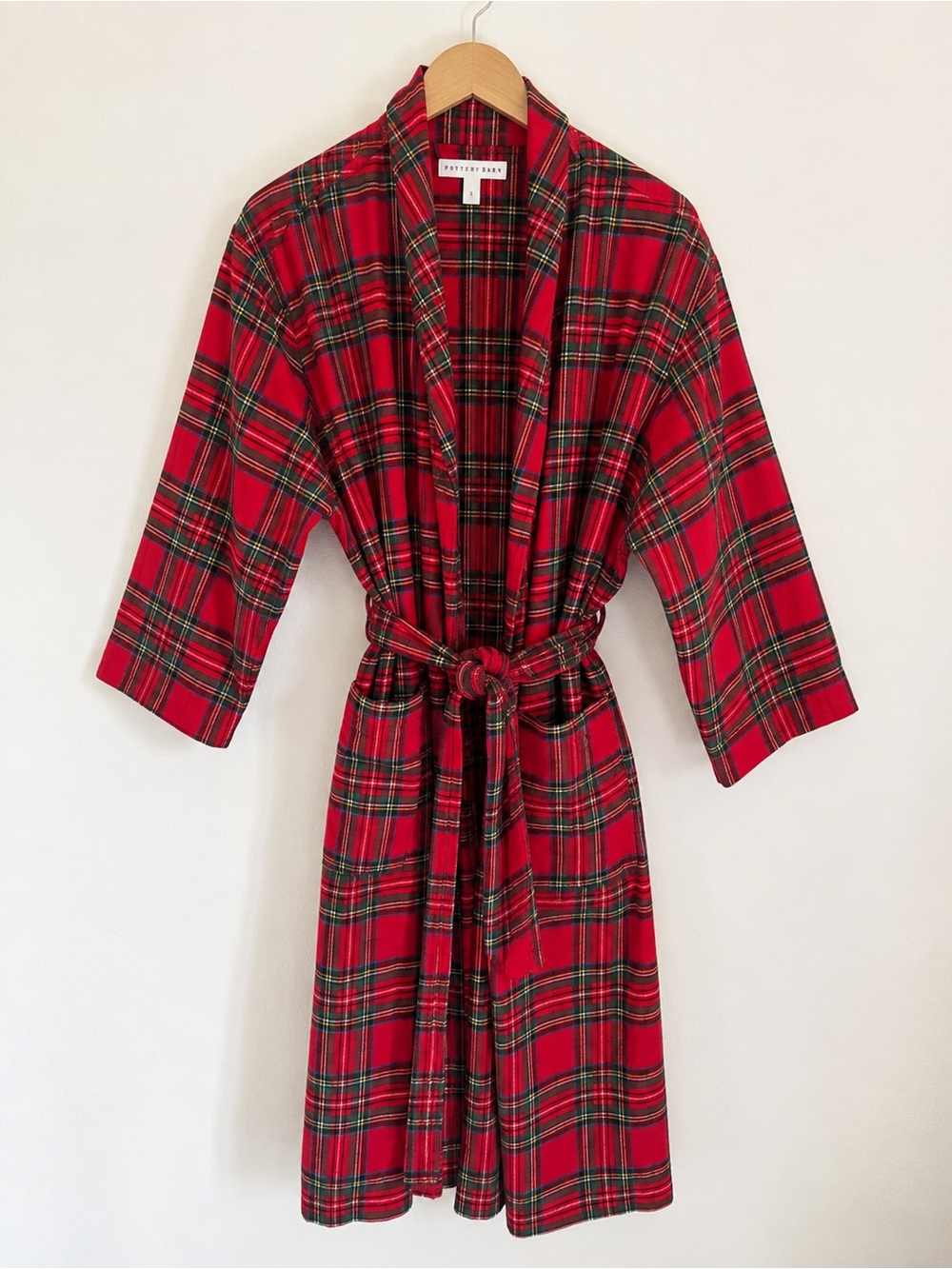 Pottery Barn Tartan Plaid Robe Adult Unisex Small Cotton Red Christmas Flannel